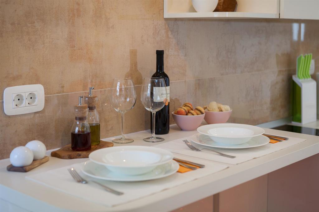 That Place Studio Apartment Trogir Buitenkant foto
